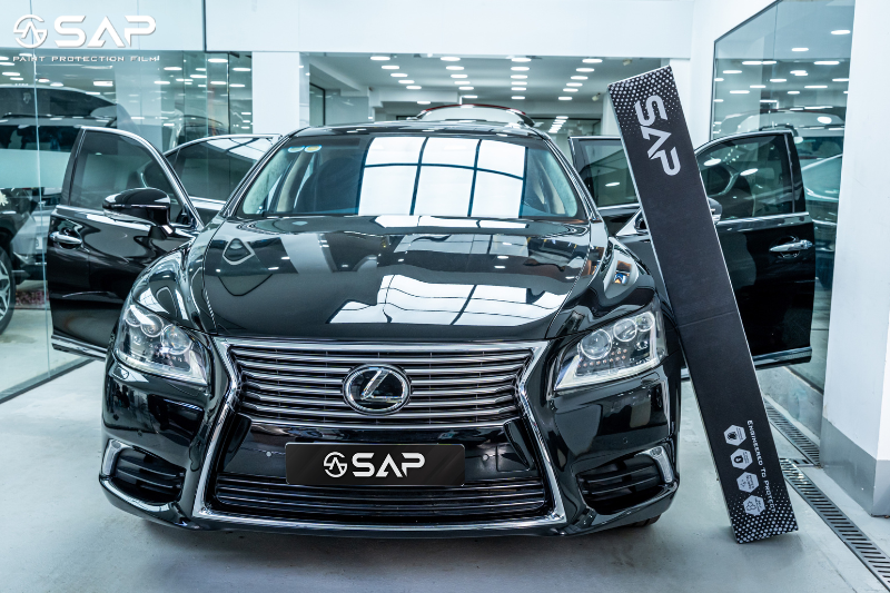 Dán PPF wrap đổi màu ô tô – Trào lưu mới 2025