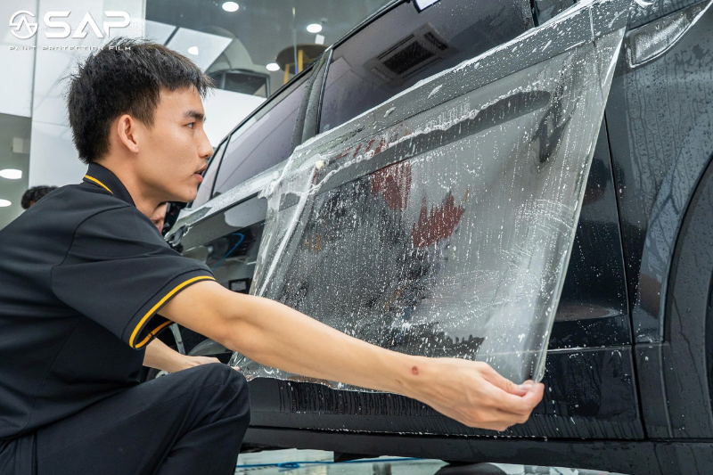 Dán PPF ô tô tại Khánh Thuận